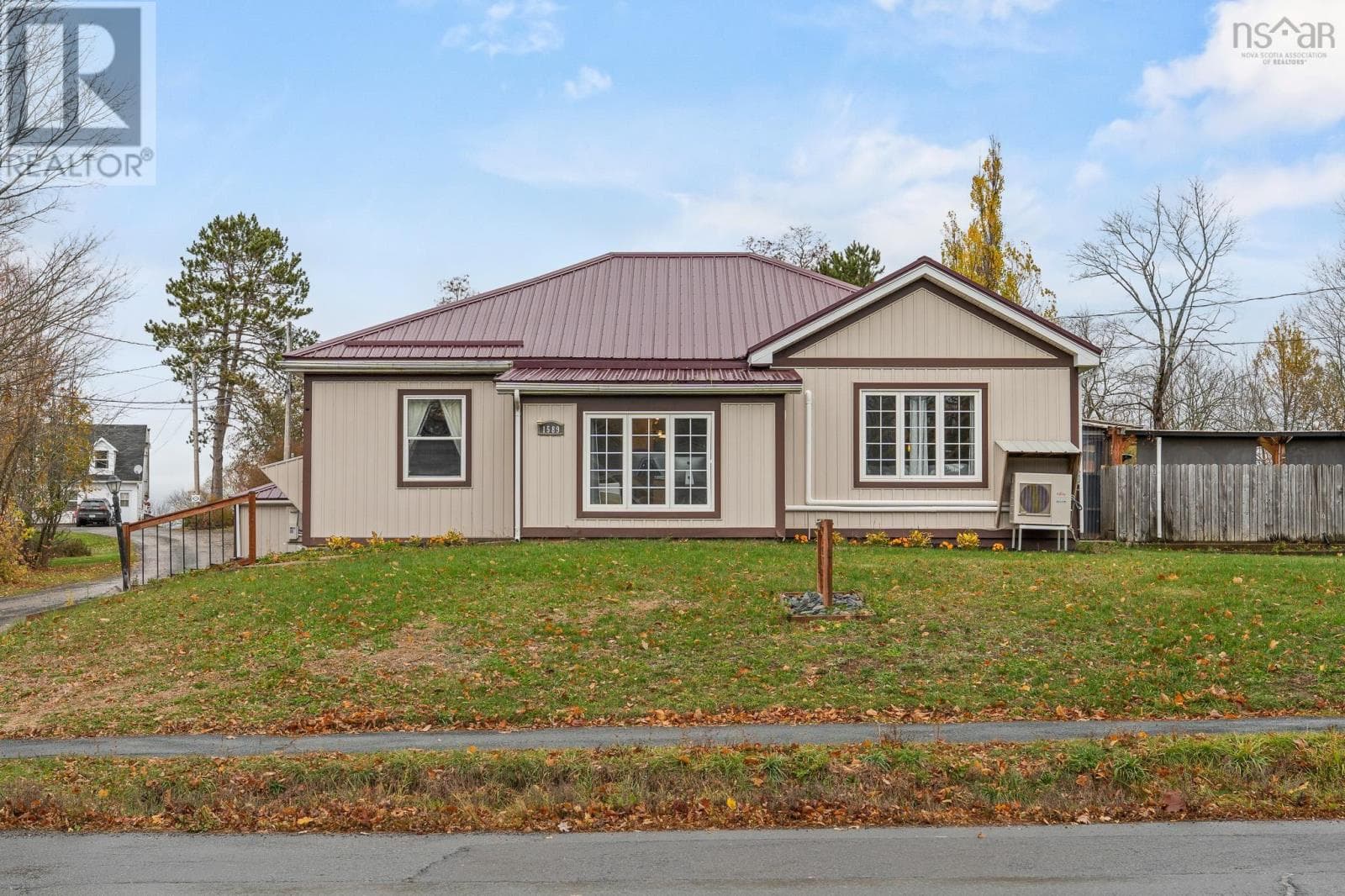 1589 KING STREET in 