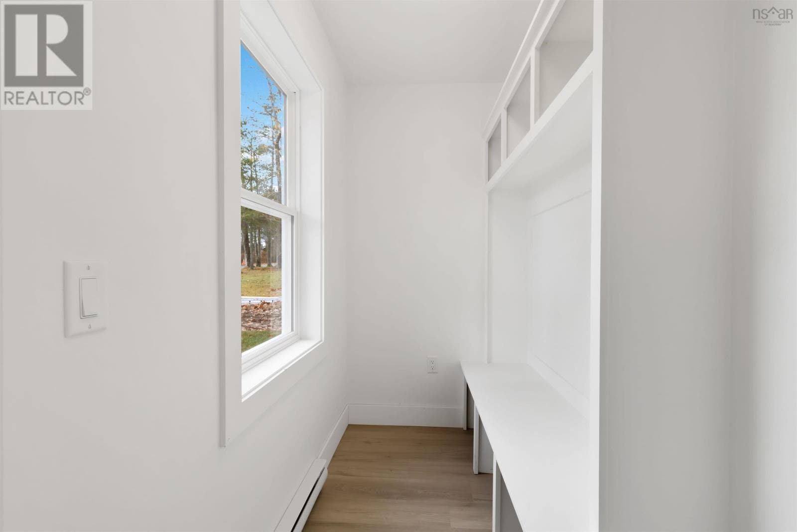 10 Miller Road — photo 3