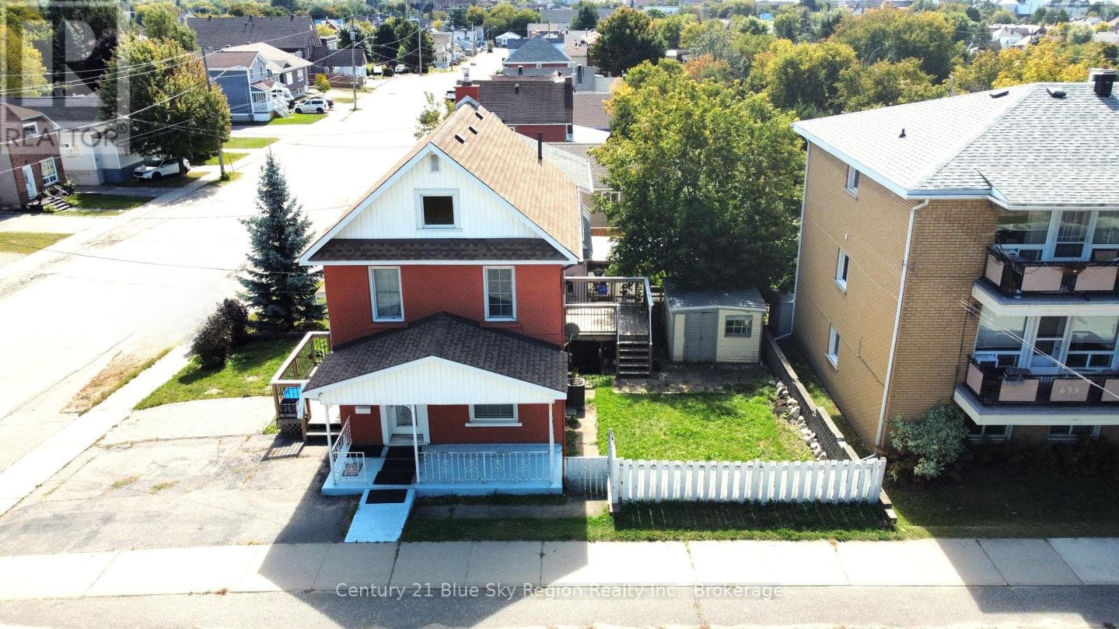 695 HIGH STREET in 