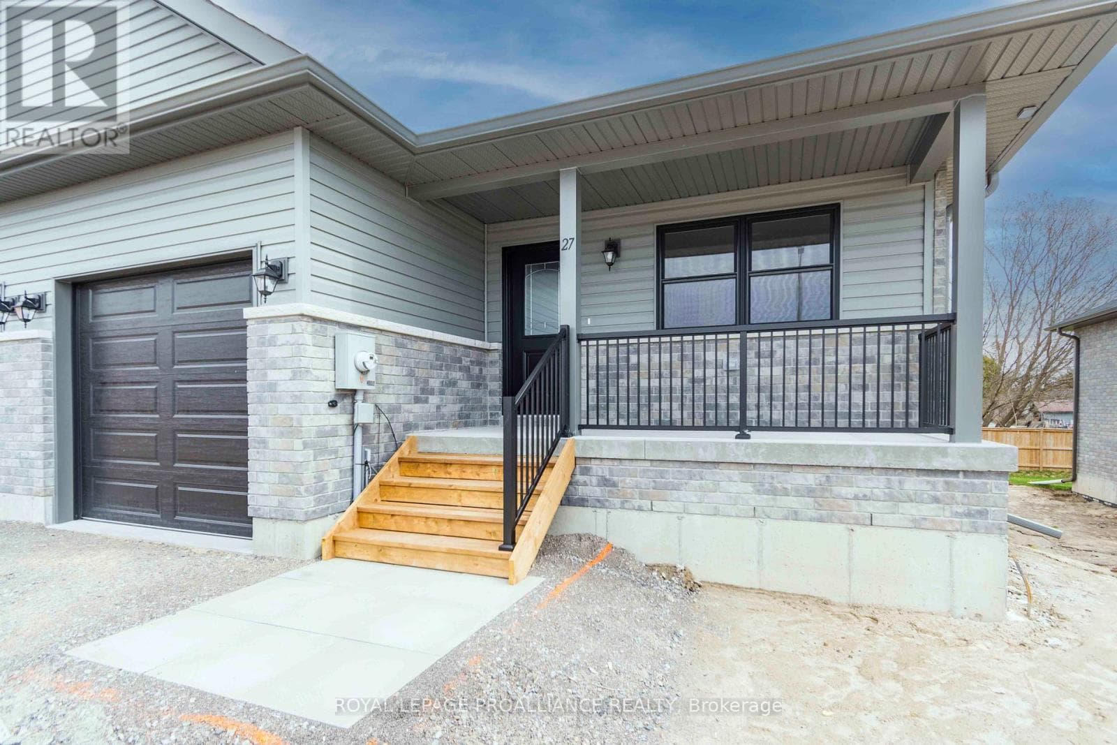 27 CLAYTON JOHN AVENUE in 