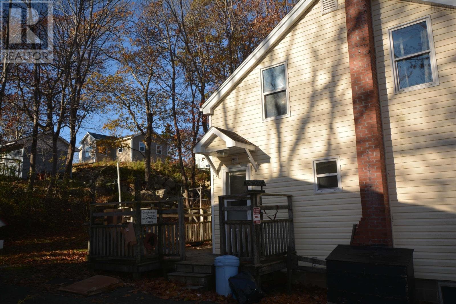 6 NELSON AVENUE — photo 4