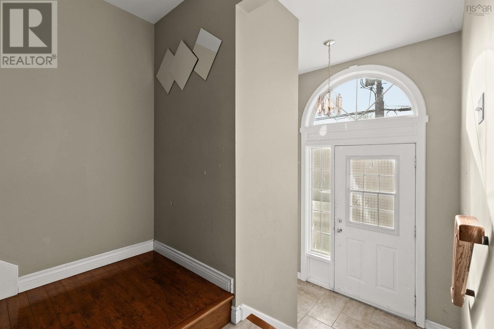 20 RUSSELL LAKE DRIVE — photo 5