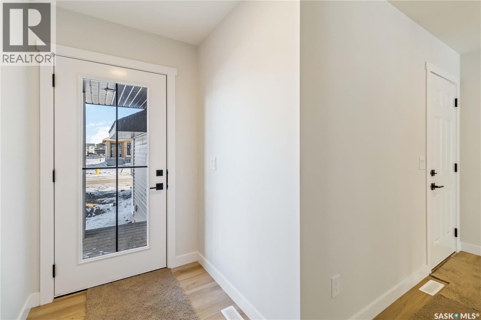 326 KATZ AVENUE — photo 3