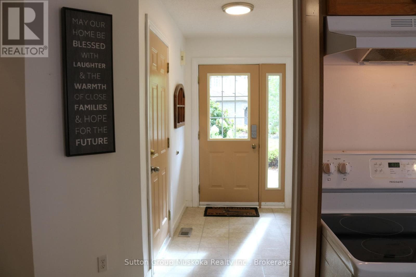 B1 - 20 DAIRY LANE — photo 4