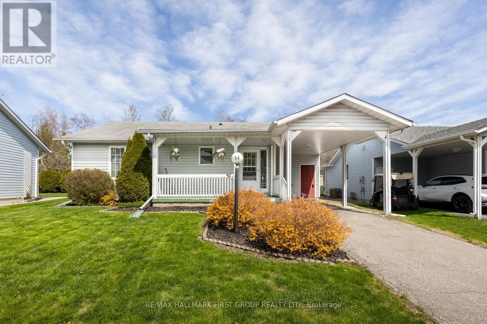 5A FAIRWAY DRIVE in Port Newcastle