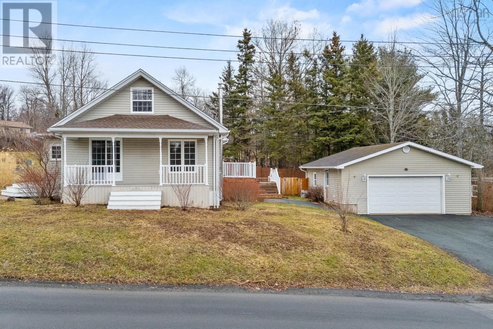 637 WILEY AVENUE — photo 4