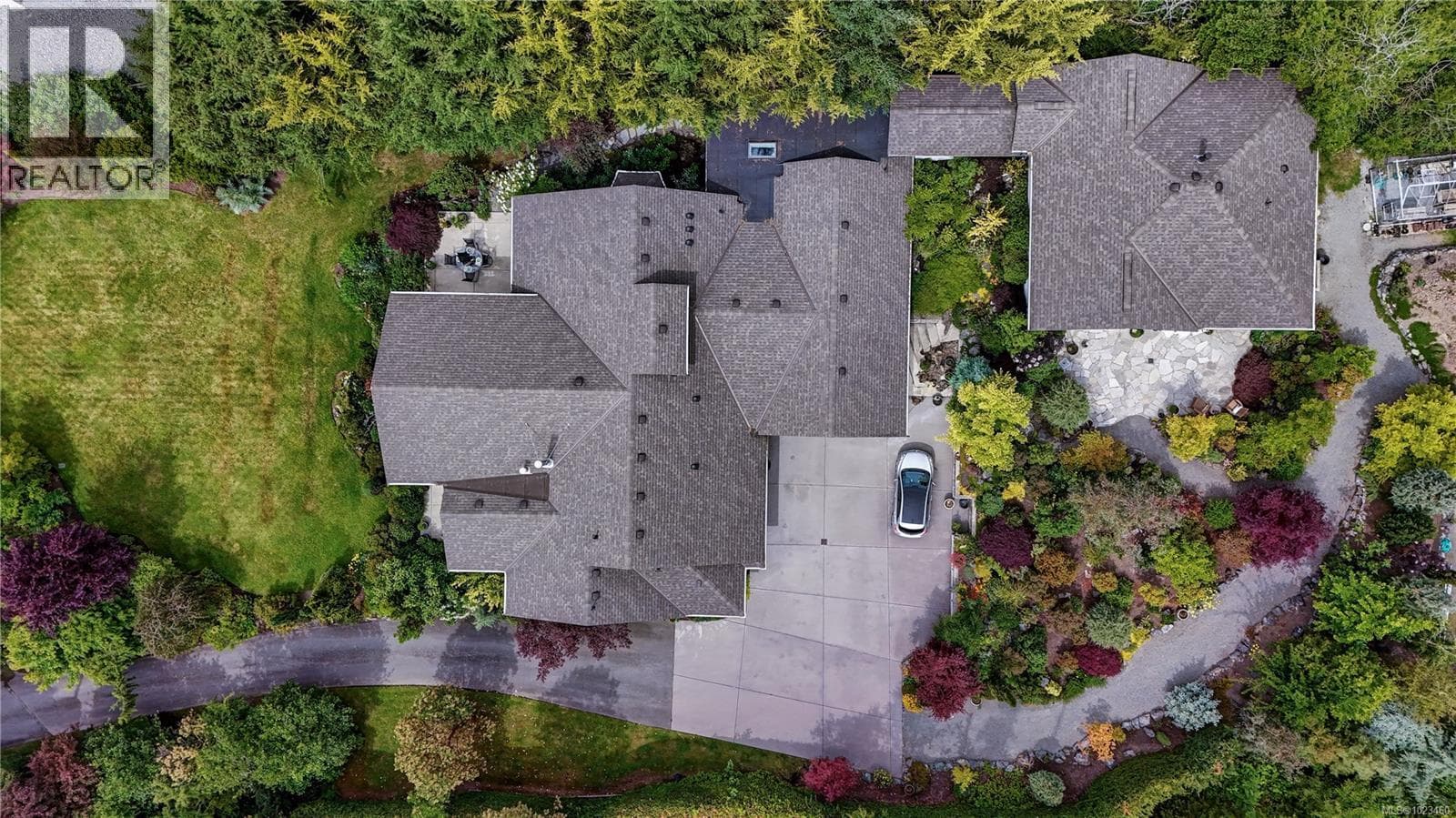 11333 CHALET Rd