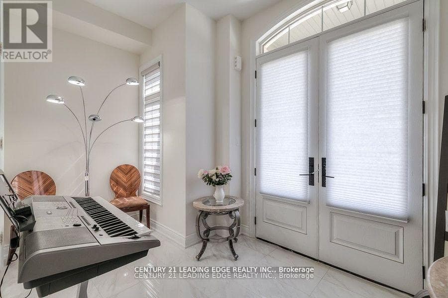 77 TERRAVISTA CRESCENT, Toronto — photo 2