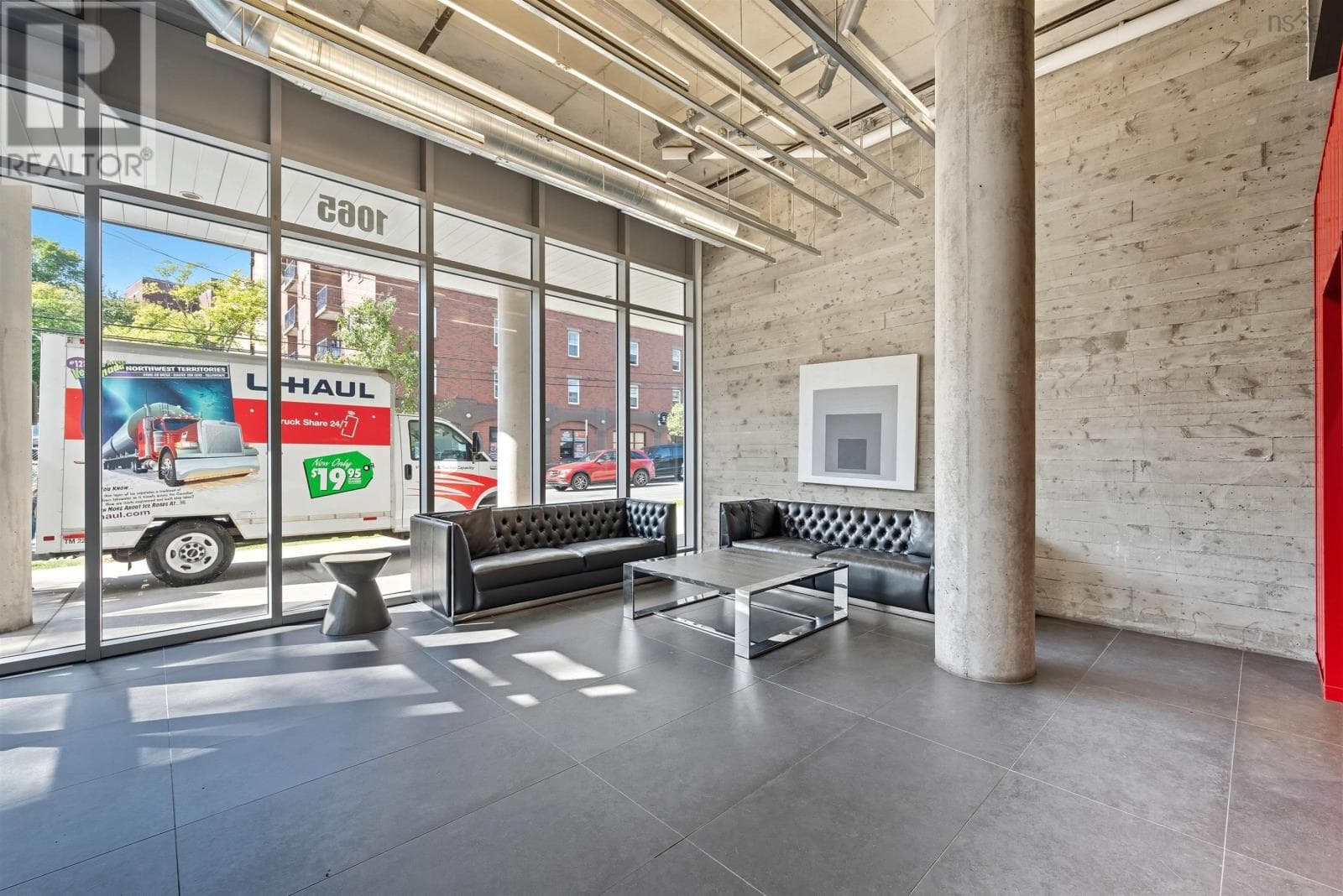 526 1065 Barrington Street — photo 3