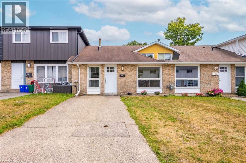 720 PARKVIEW CRESCENT in Central Preston