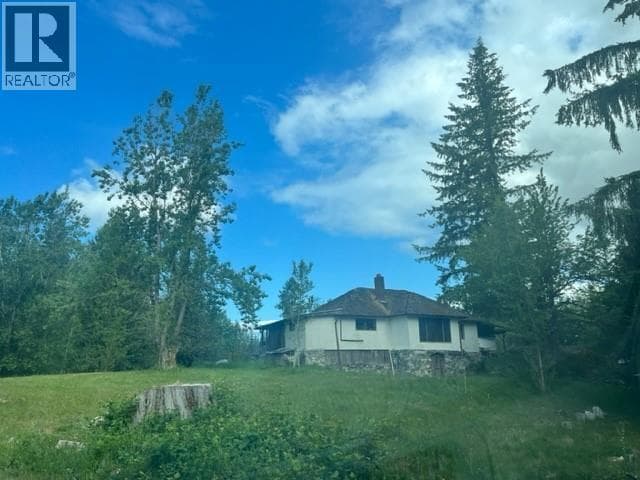 13524 SUNSHINE COAST HIGHWAY — photo 4