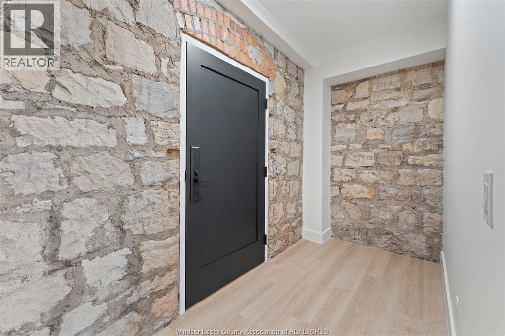 247 BROCK STREET UNIT 101, Windsor — photo 3