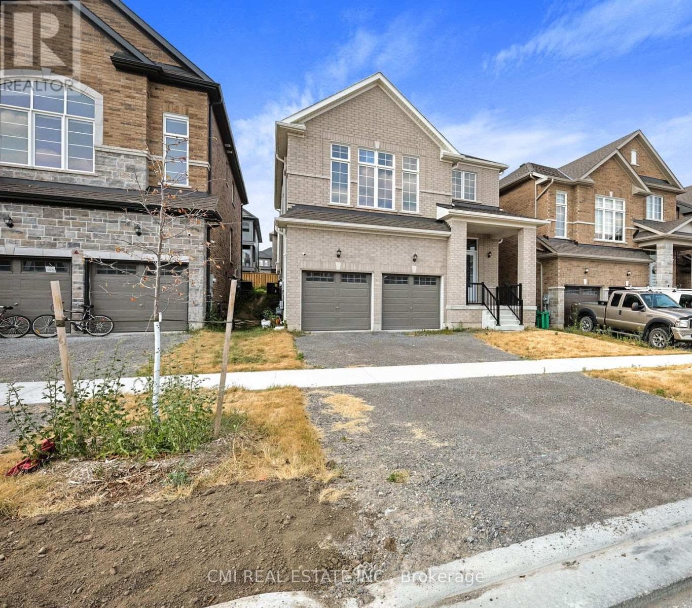 101 YORK DRIVE — photo 2