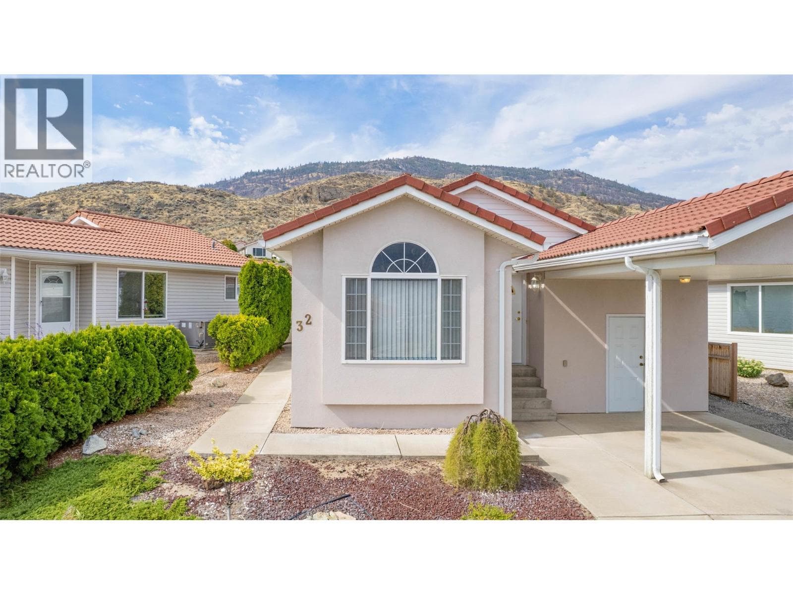 9400 115 STREET UNIT 32, Interior REALTORS® — photo 3