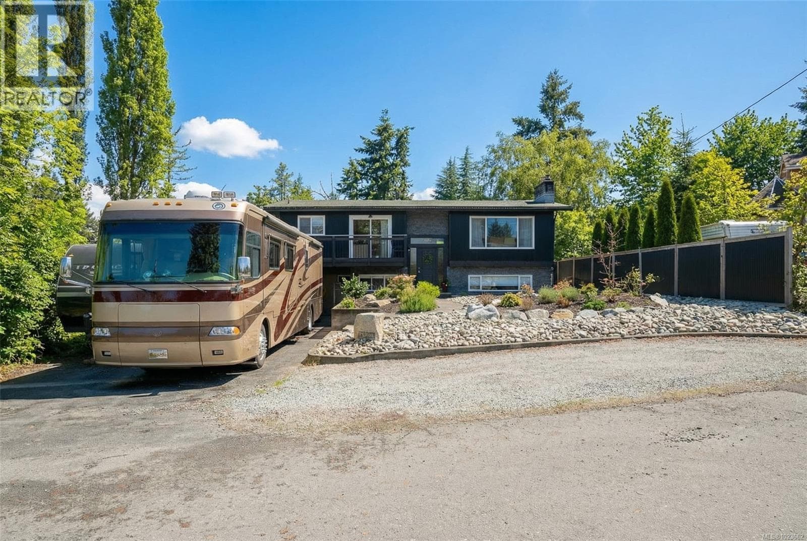 3422 Markham Pl, Vancouver Island — photo 4