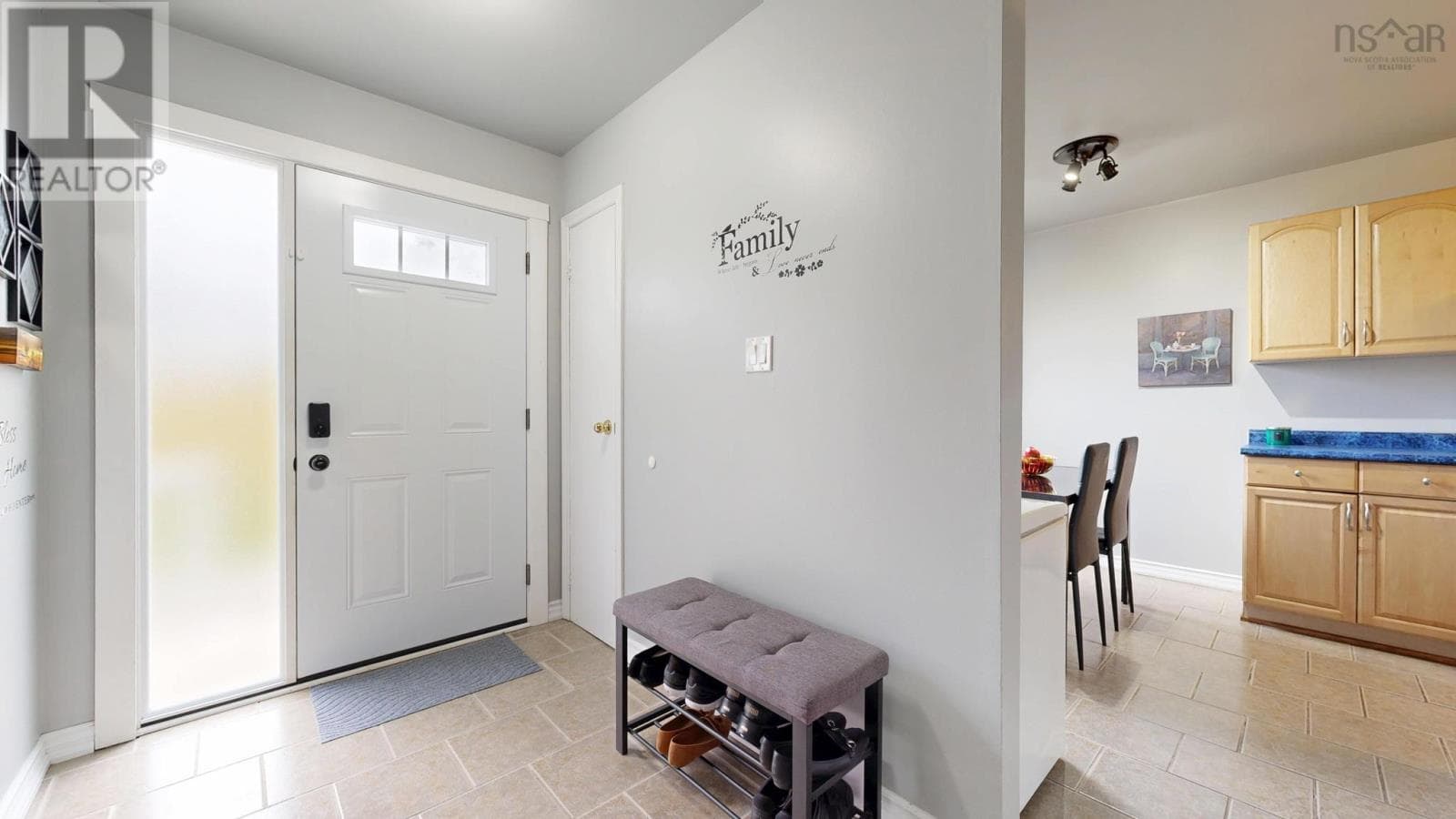 1E ARKLOW DRIVE — photo 5