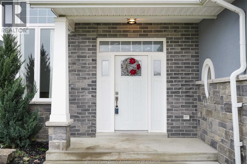 192 LENNOX AVENUE, Windsor — photo 4