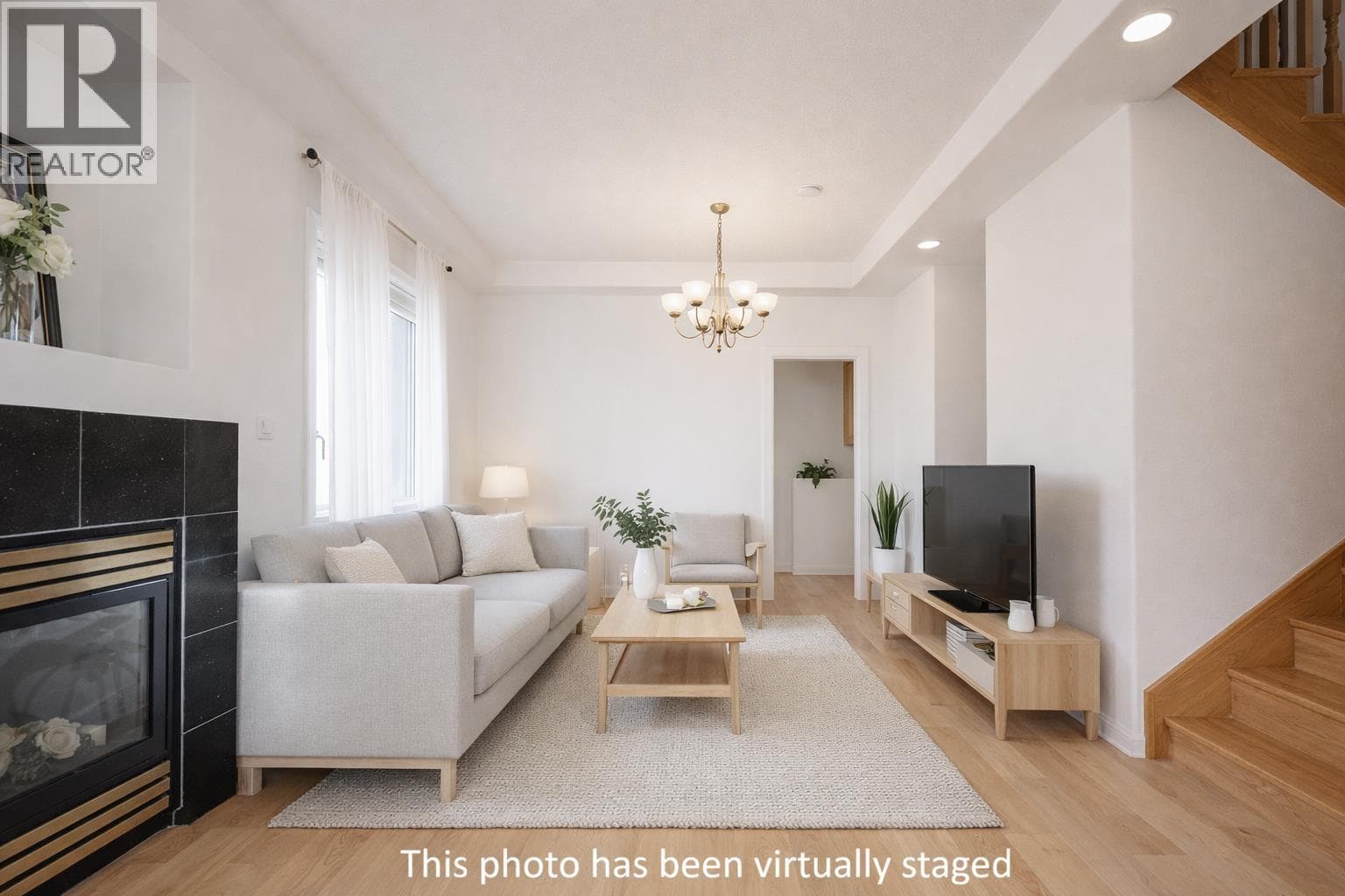 6980 HUMPHRIES AVENUE in Richmond Park