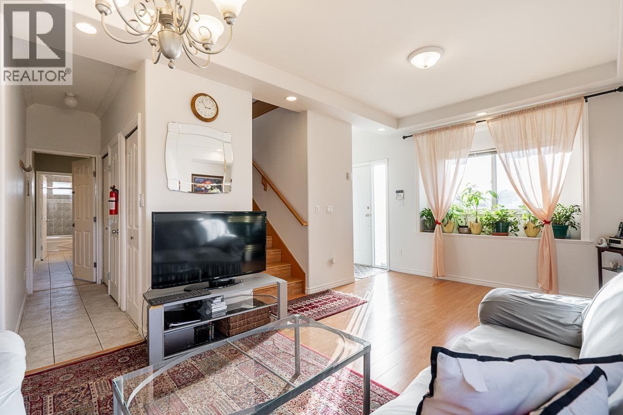 6980 HUMPHRIES AVENUE — photo 4