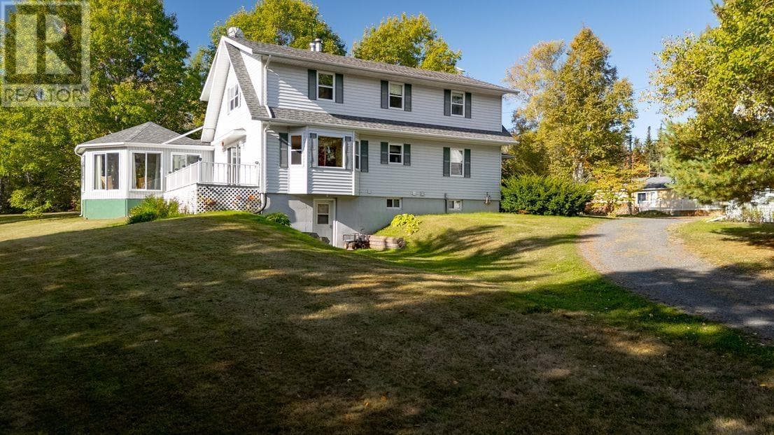 446 FOX RIVER ROAD — photo 3