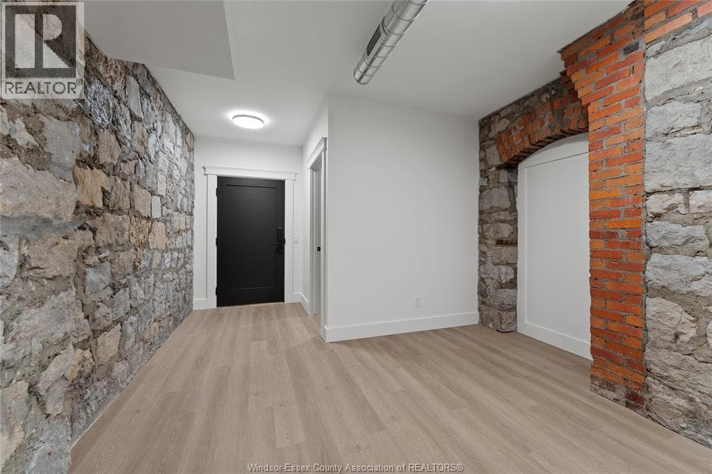 247 BROCK STREET UNIT 102, Windsor — photo 3