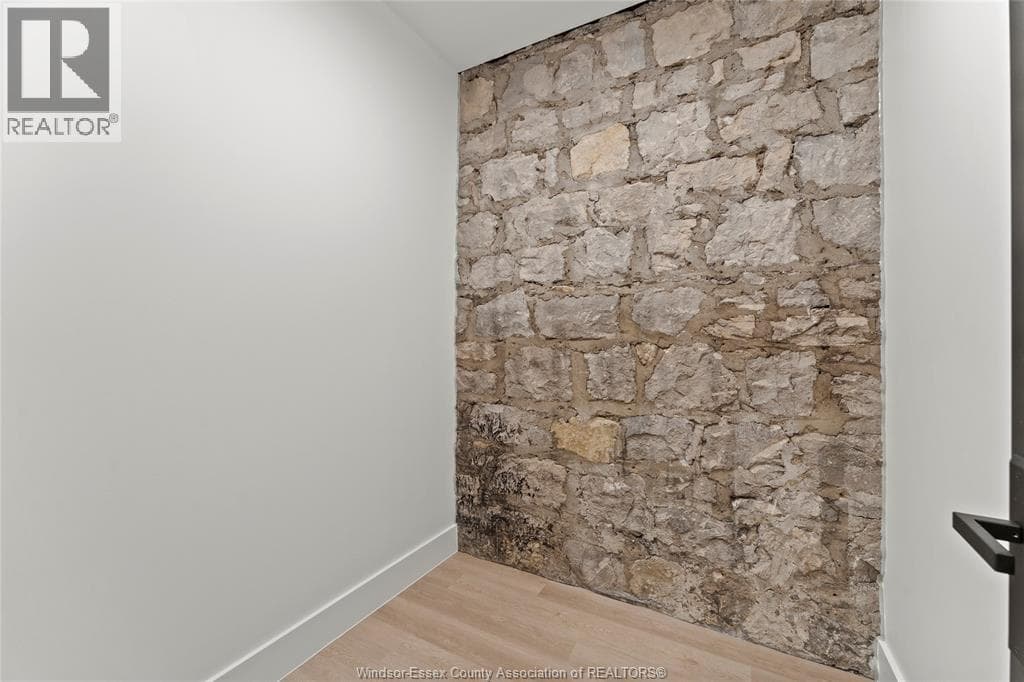 247 BROCK STREET UNIT 102, Windsor — photo 4