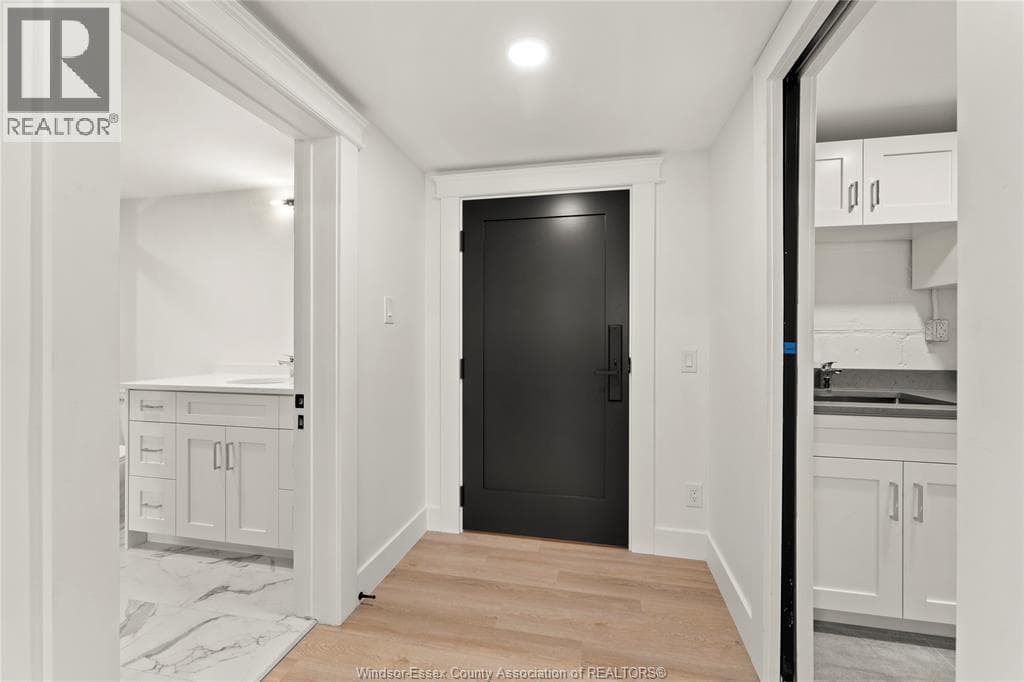 247 BROCK STREET UNIT 104, Windsor — photo 3