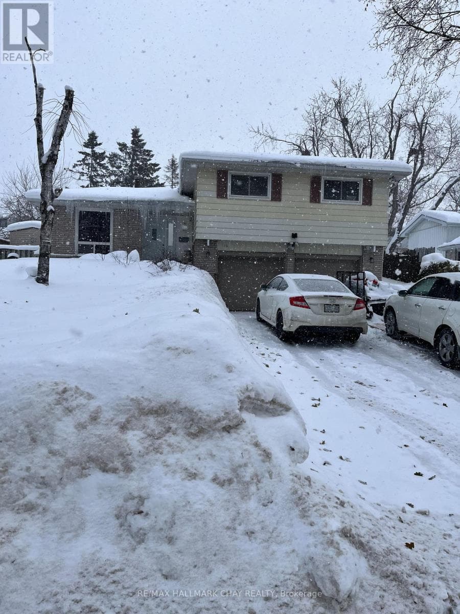 13 JANE CRESCENT in 