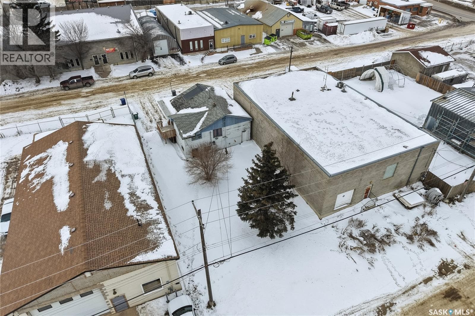 1710 SASKATCHEWAN AVENUE, Saskatchewan — photo 3