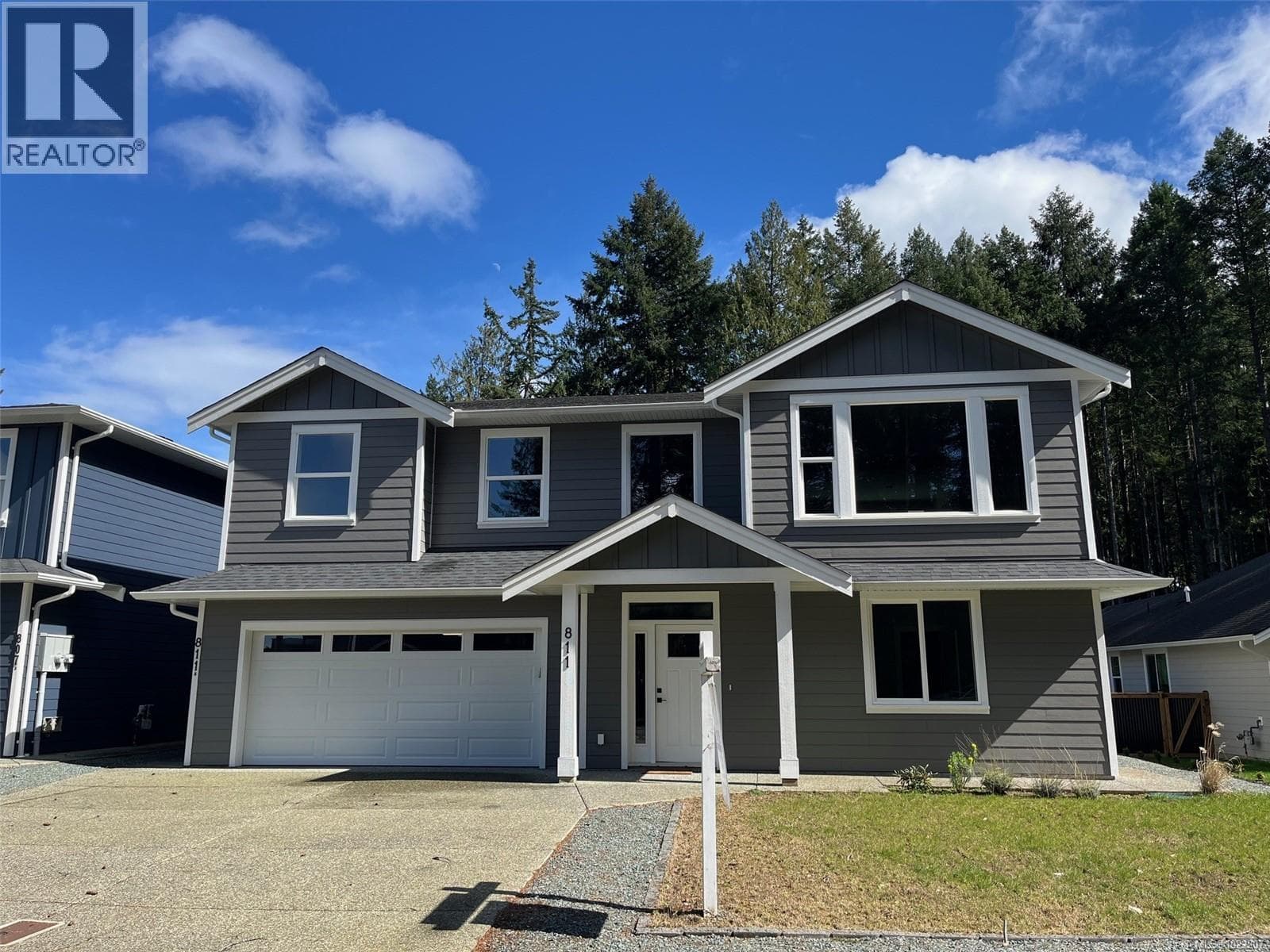 811 STRINGER WAY in 