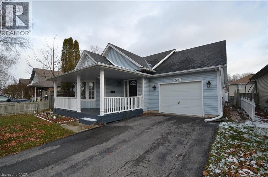 1211 TAMARAC STREET — photo 3