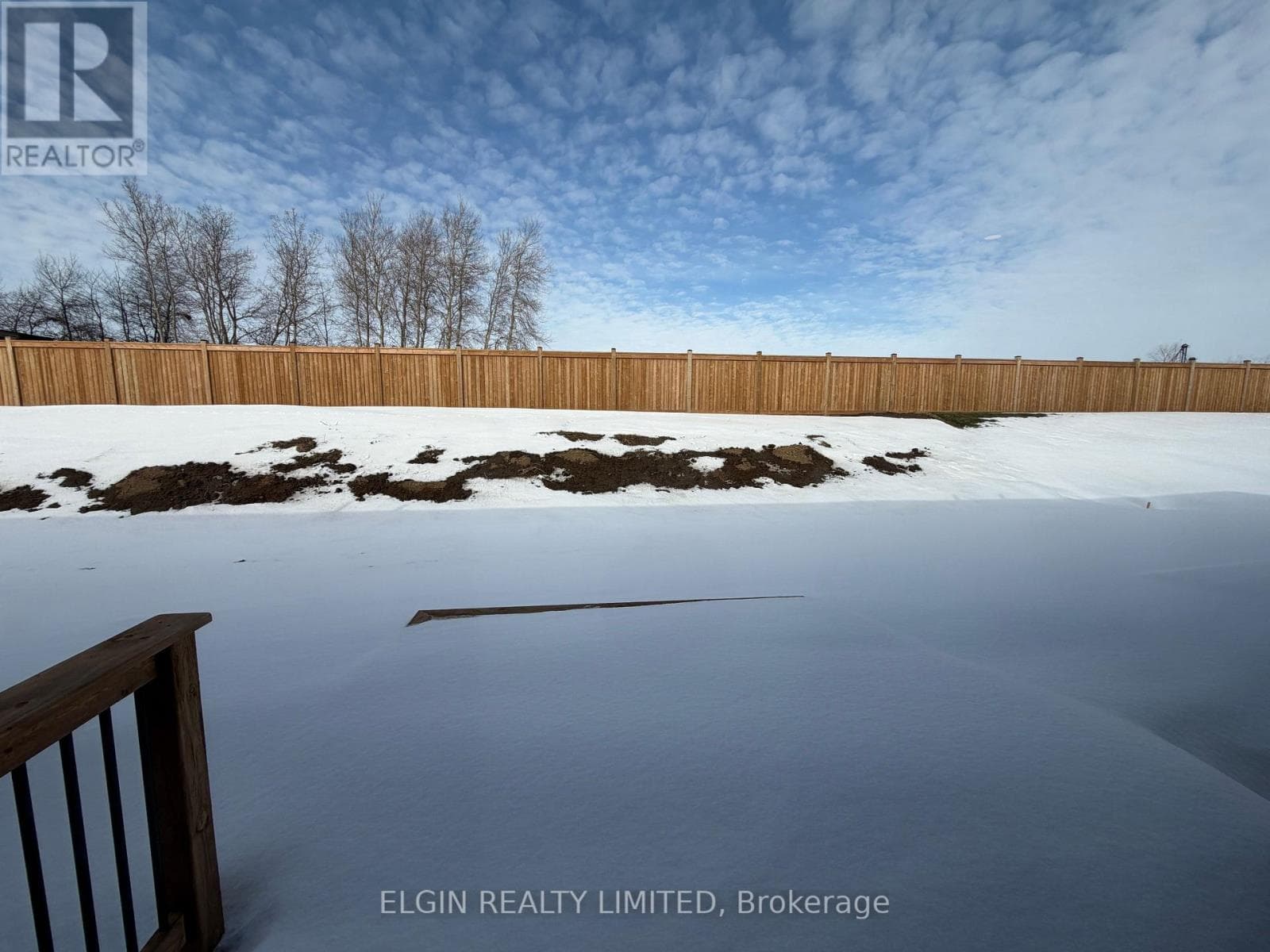 107 WILLOW DRIVE — photo 3