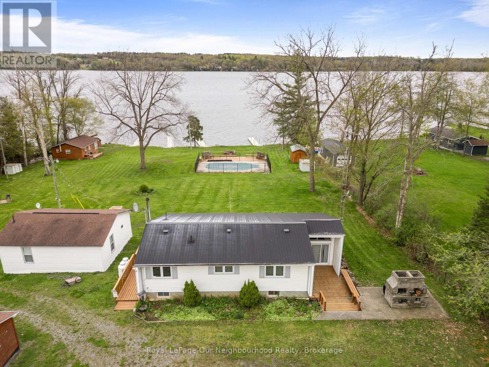 10 RICHARDSON ROAD — photo 4