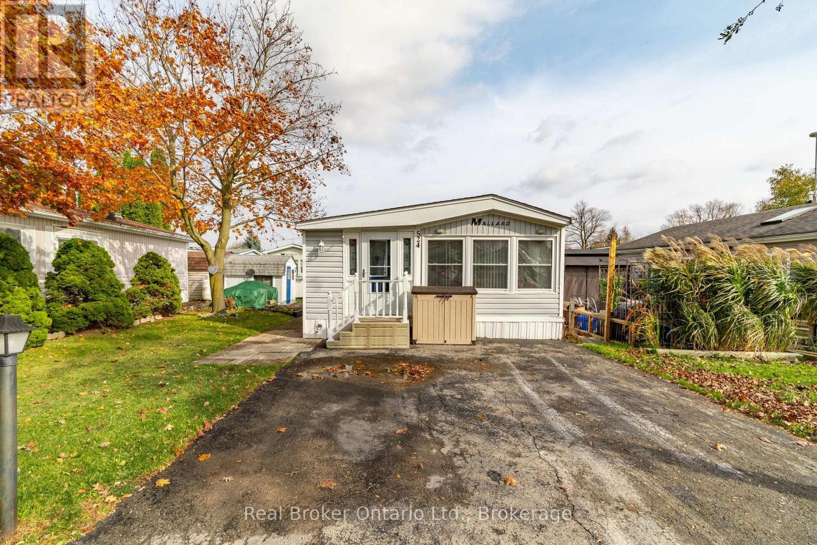 524 POPLAR PLACE — photo 5