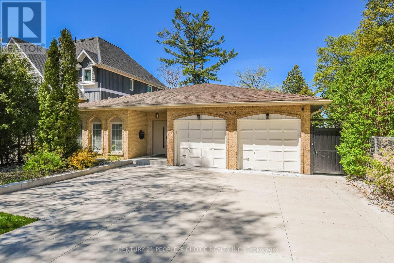 694 BROADVIEW AVENUE in 