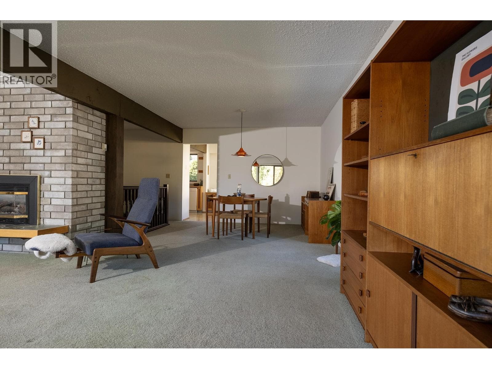 670 FAIRMONT ROAD — photo 4