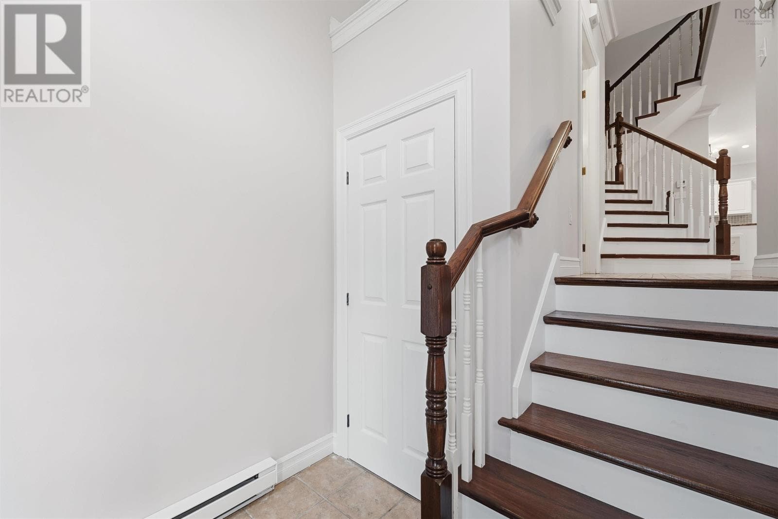 48 Southgate Drive — photo 5
