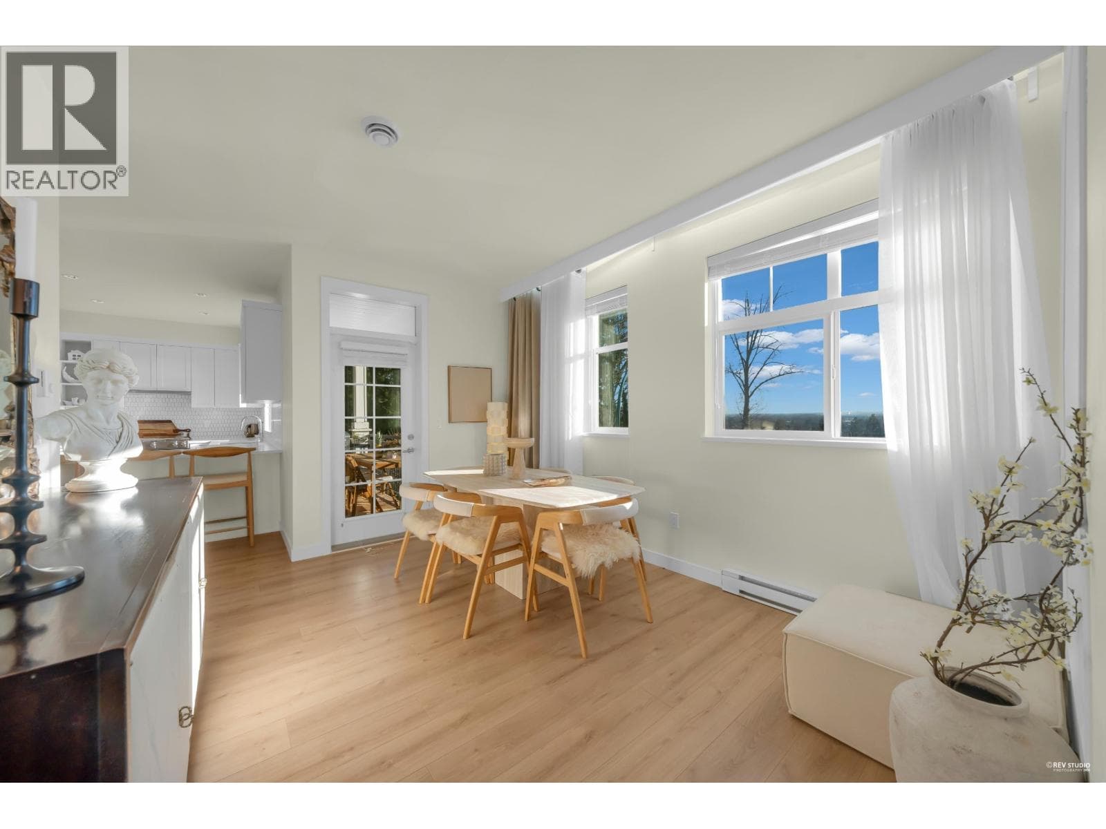 115 3565 BAYCREST AVENUE — photo 4