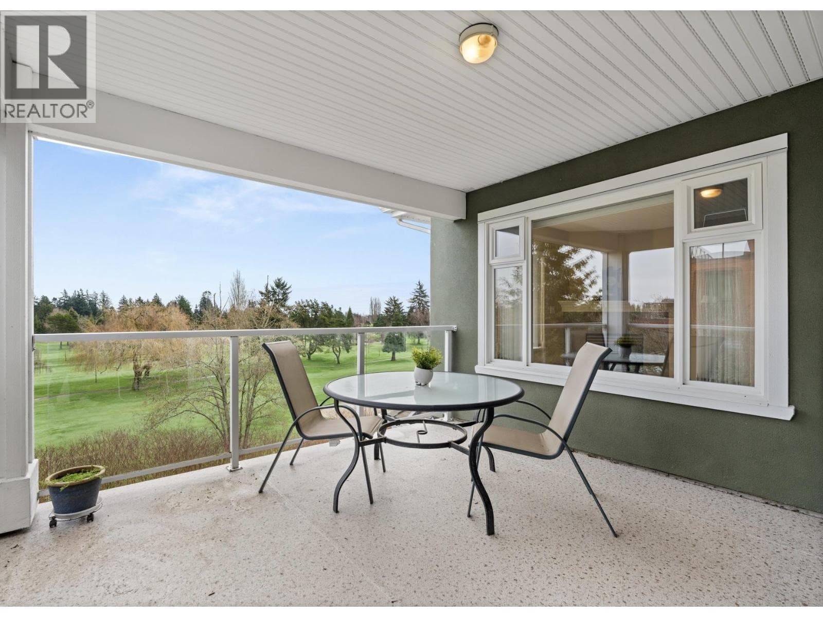 203 1330 HUNTER ROAD in Beach Grove