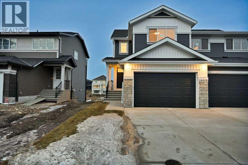 561 Chelsea Gardens — photo 3