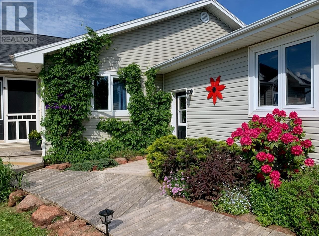 218 RICHARD DOUGLAS DRIVE, PEIA — photo 2