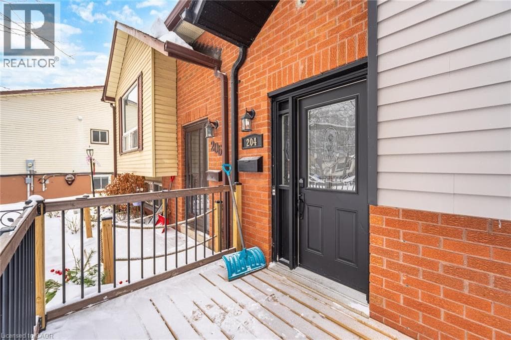 204 MEDINA COURT — photo 3