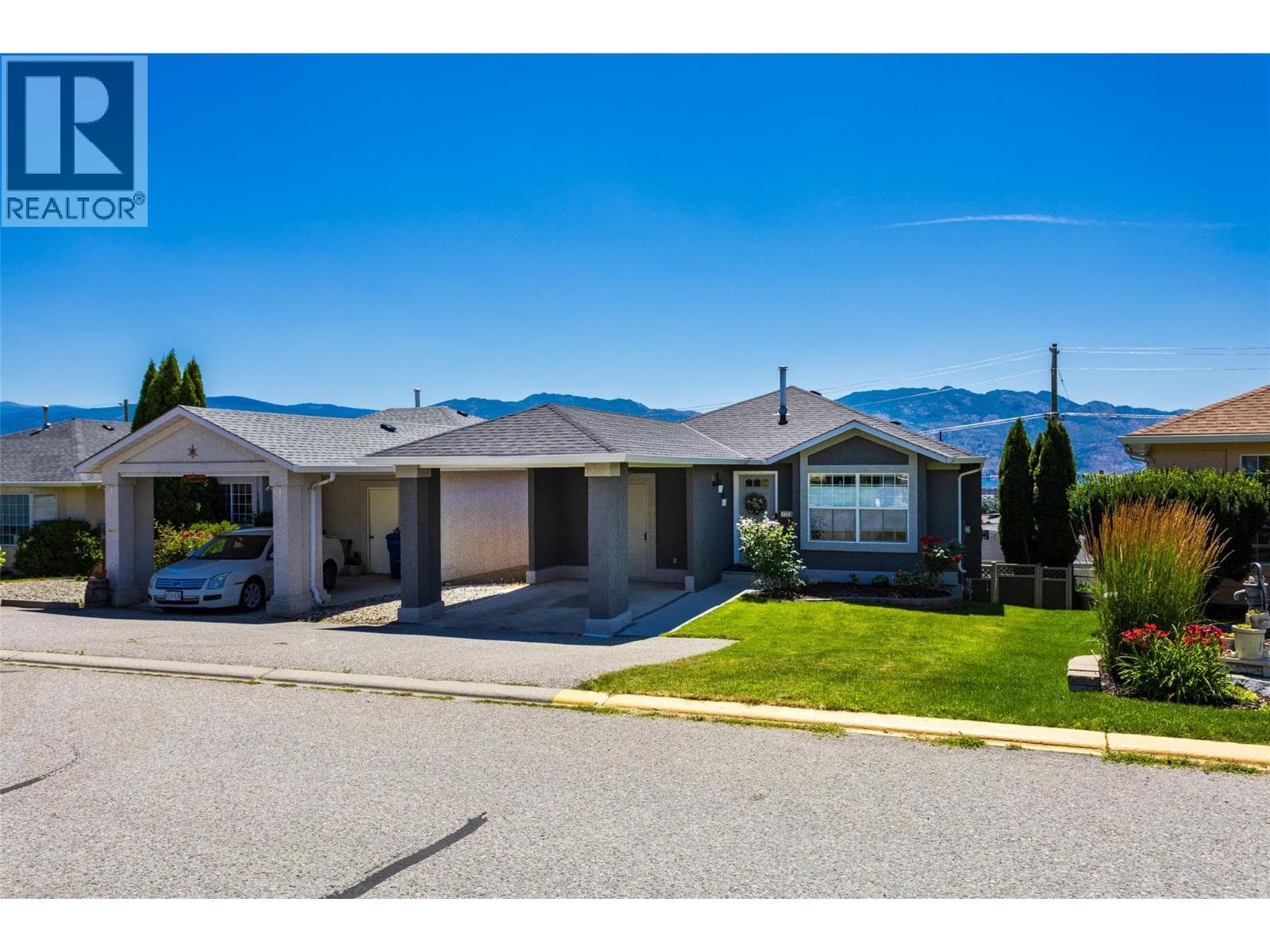 2440 OLD OKANAGAN HIGHWAY UNIT 1114 — photo 3
