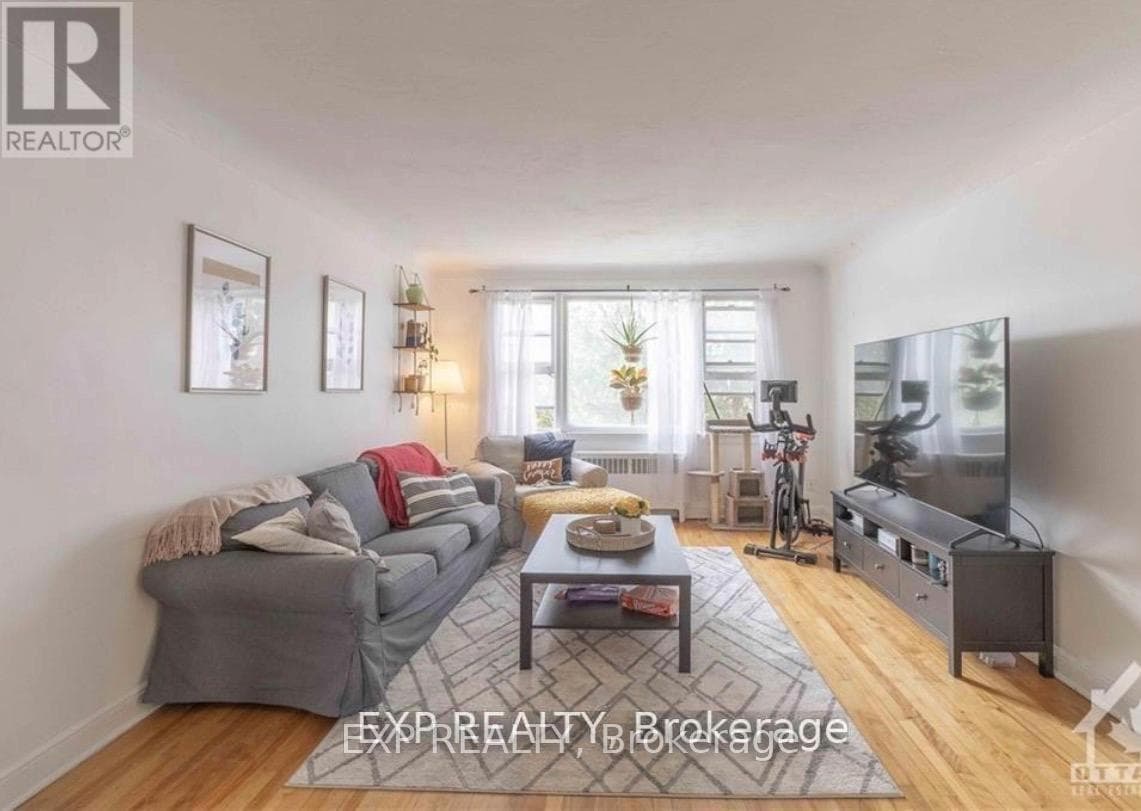 873 KIRKWOOD AVENUE, Ottawa — photo 2