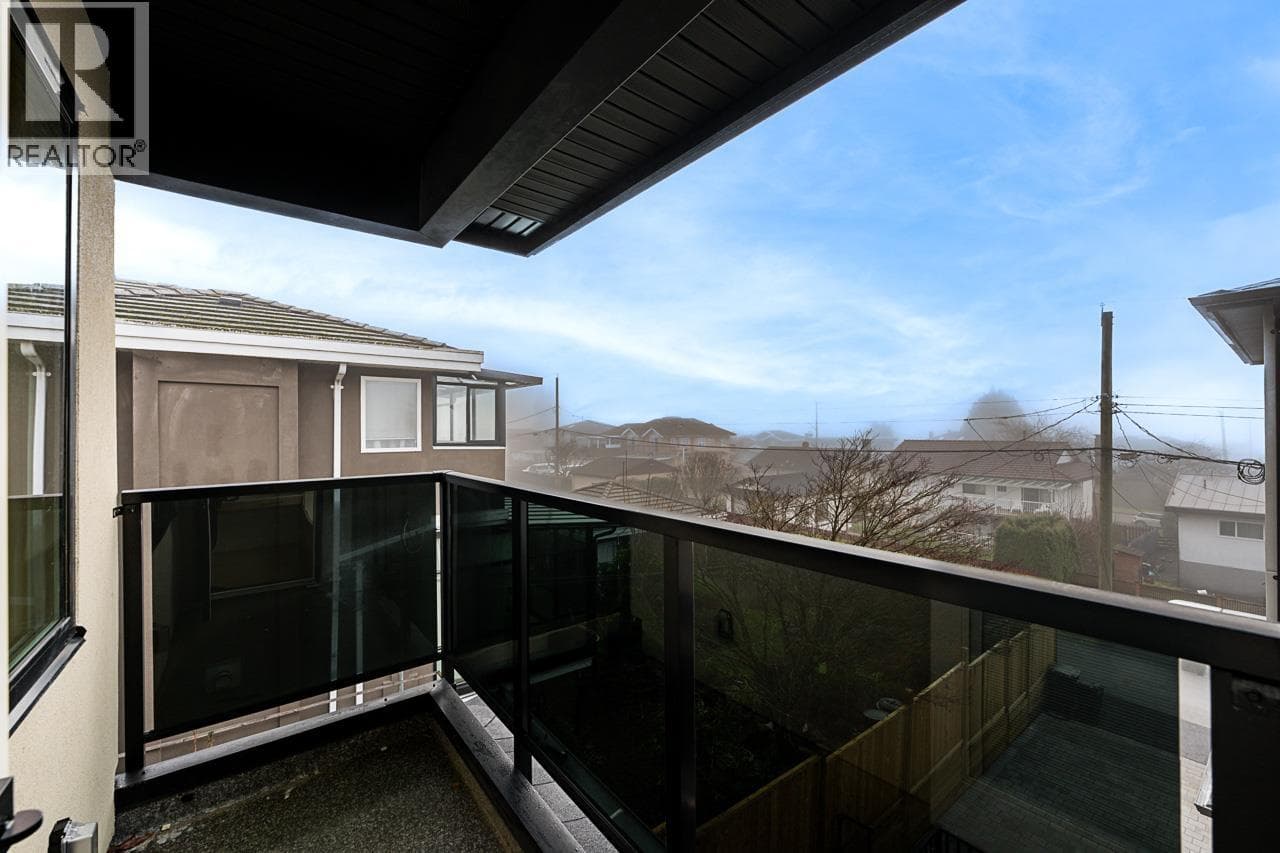 2 6554 CHARLES STREET — photo 3