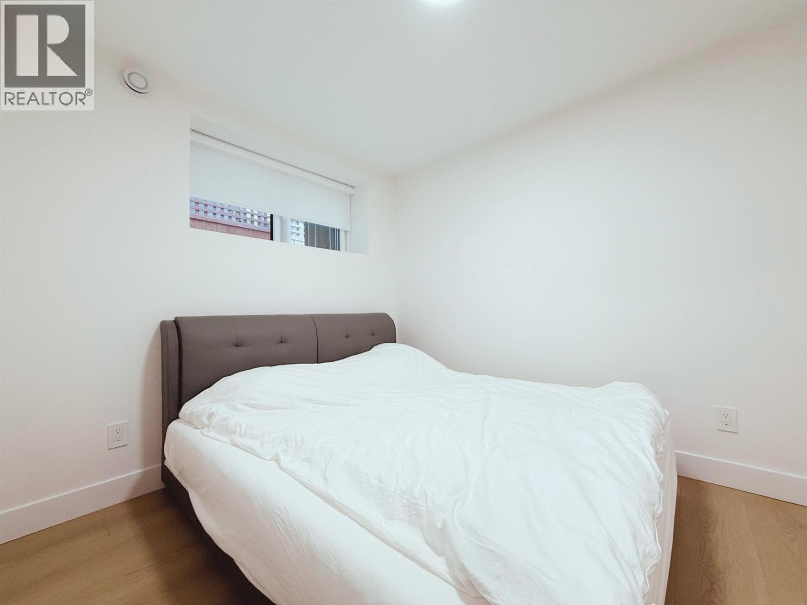 Basement 7489 17TH AVENUE — photo 3