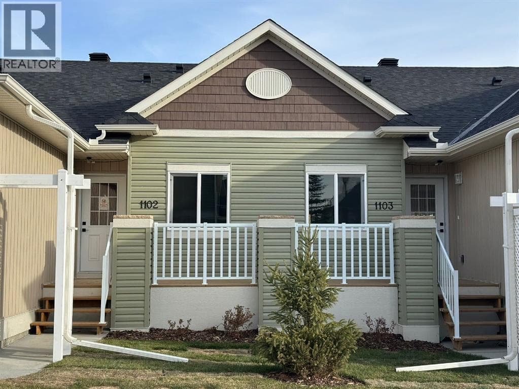 1102 CLOVER CLOSE — photo 4