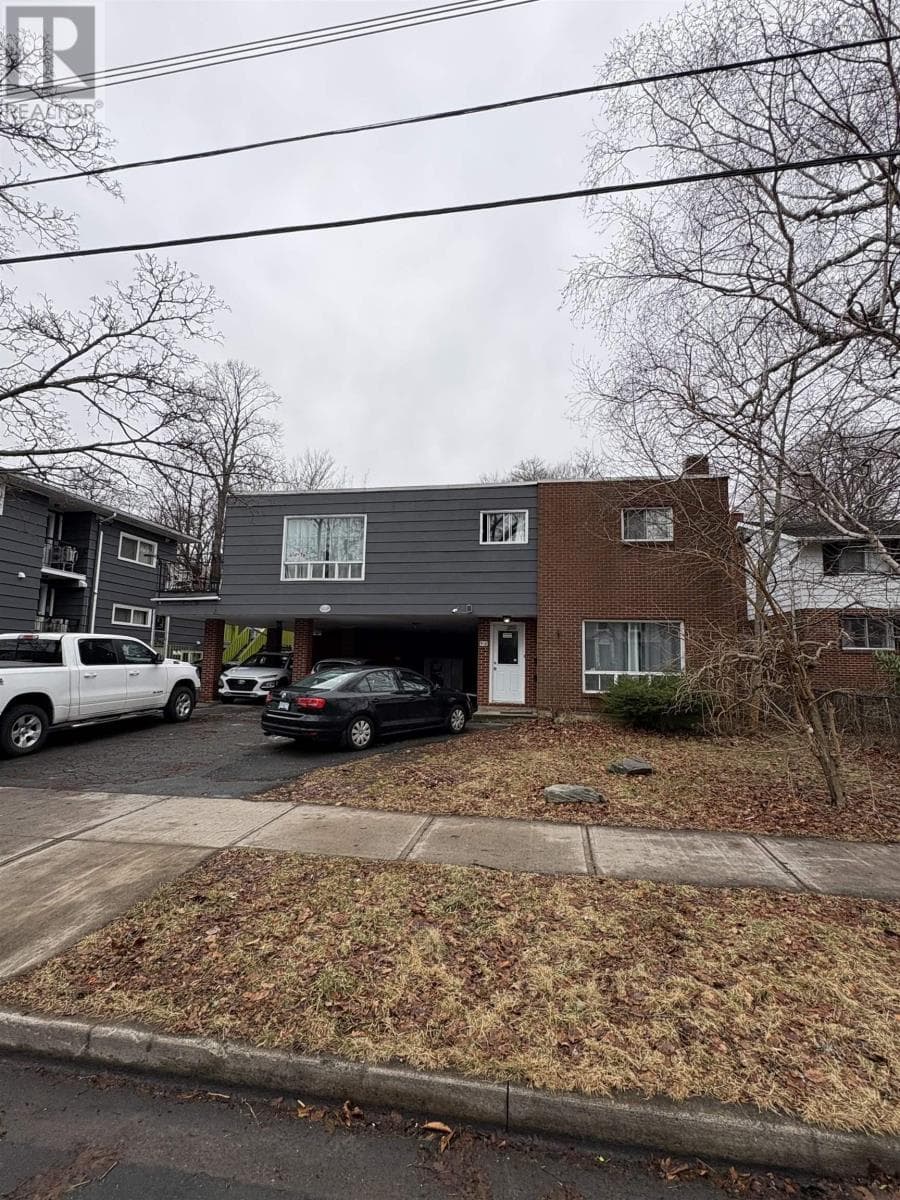 918 MCLEAN STREET — photo 2