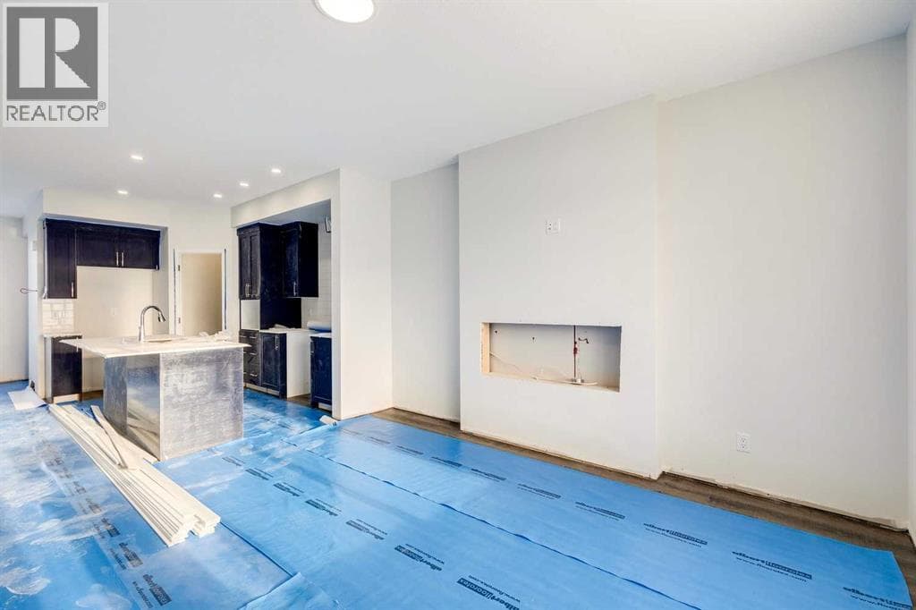 170 Marmot Green NW — photo 4