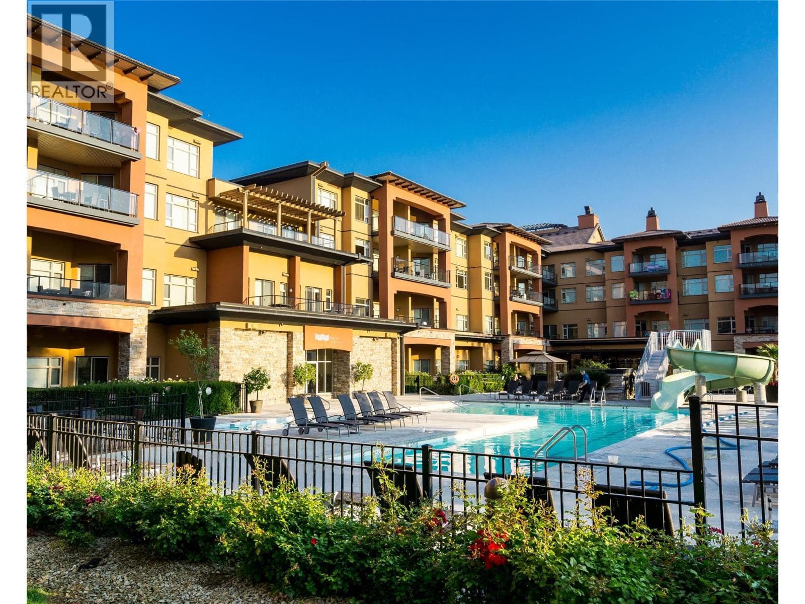 15 Park Place Unit# 312 in